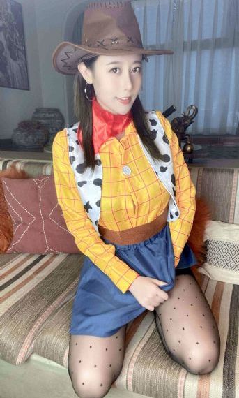 性感的邻居姐妹